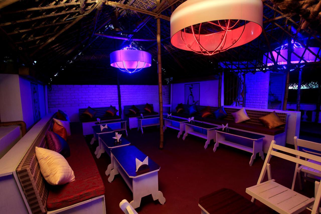 Le Capucin Hotel Pondicherry Luaran gambar